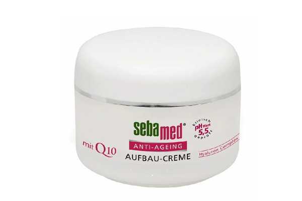 面霜可以白天用吗?面霜可以代替乳液用吗 面霜可以白天用吗?面霜可以代替乳液用吗