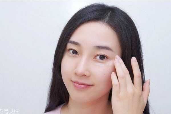 眼霜怎么用效果好 眼霜怎么用效果好
