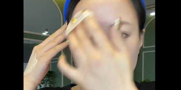 粉底液的正确用法步骤