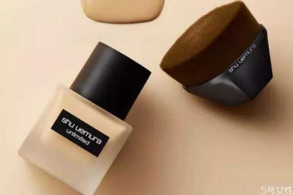 植村秀小方瓶适合干性皮肤吗 植村秀小方瓶适合干性皮肤吗