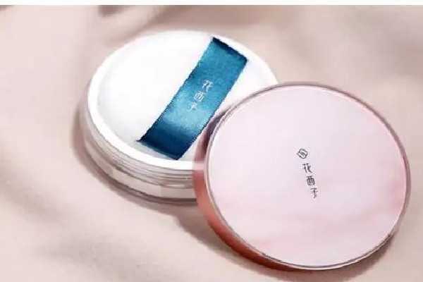 花西子蜜粉和散粉哪个好用 花西子蜜粉和散粉哪个好用