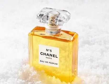 香奈儿香水哪款最好闻 香奈儿香水哪款最好闻