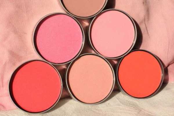 珊瑚橘腮红适合什么人