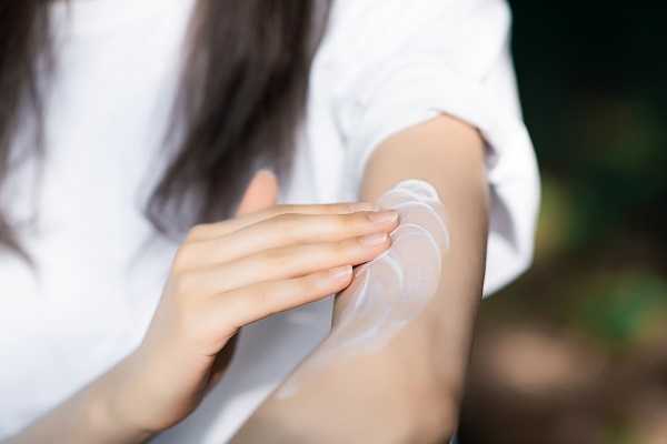 晒黑的皮肤怎么养白 晒黑的皮肤怎么养白