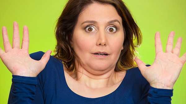 女生口臭的原因是什么？