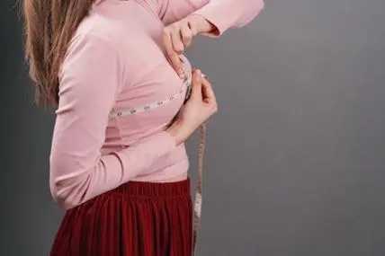 想要丰胸吃什么水果？