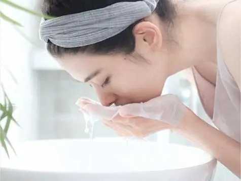 早晨洗脸的正确方式 早晨洗脸的正确方式