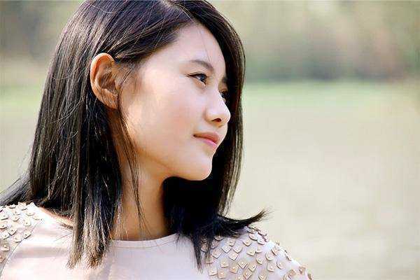 为何女人的皮肤老得快？