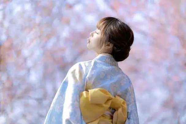 女人如饥似渴的四大表现 原来是这4种 女人如饥似渴的四大表现 原来是这4种