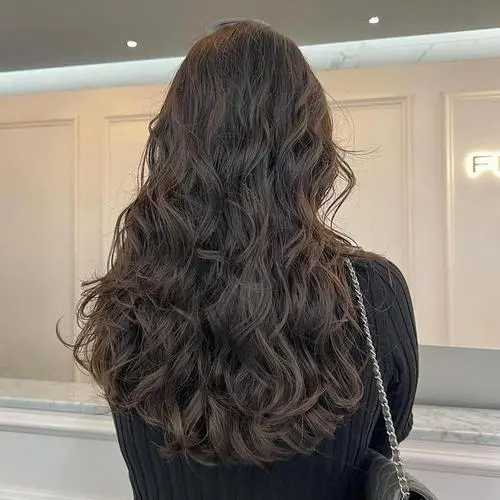 心形脸适合什么发型 心形脸适合什么发型