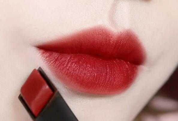 适合秋冬的大牌口红有哪些值得推荐？