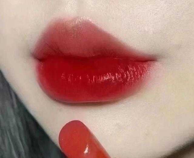 适合秋冬的大牌口红有哪些值得推荐？