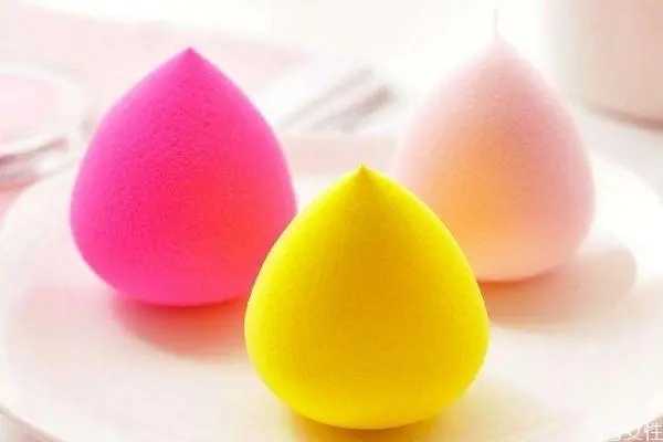 硅胶粉扑好还是美妆蛋好 硅胶粉扑好还是美妆蛋好