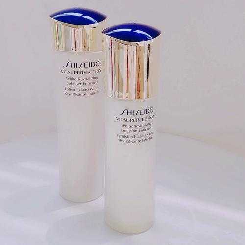 混油皮适合什么水乳？5款混油皮抗老水乳推荐