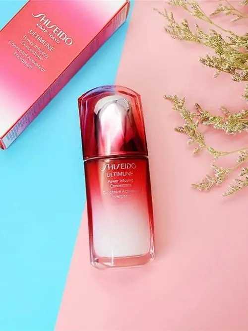 红腰子精华是水前用吗 红腰子精华是水前用吗