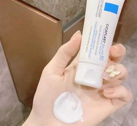 理肤泉b5修复霜正确使用方法 理肤泉b5修复霜能天天用吗