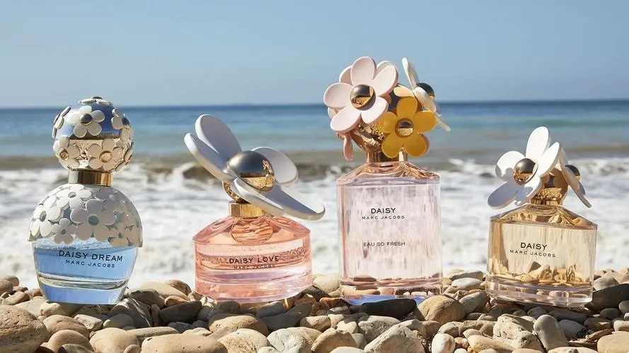 最受欢迎十大女士香水,最后一款你值得拥有 最受欢迎十大女士香水,最后一款你值得拥有