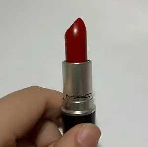 蓝调口红是什么颜色？蓝调口红推荐