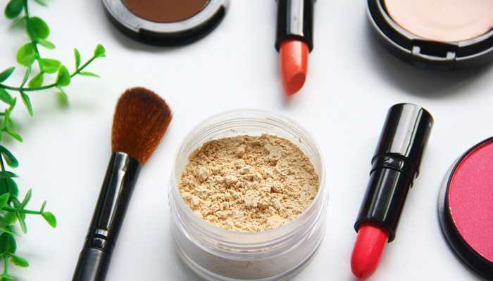 不化妆能直接用散粉吗 不化妆能直接用散粉吗