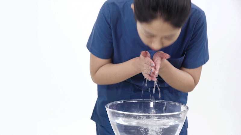 防晒霜的使用步骤