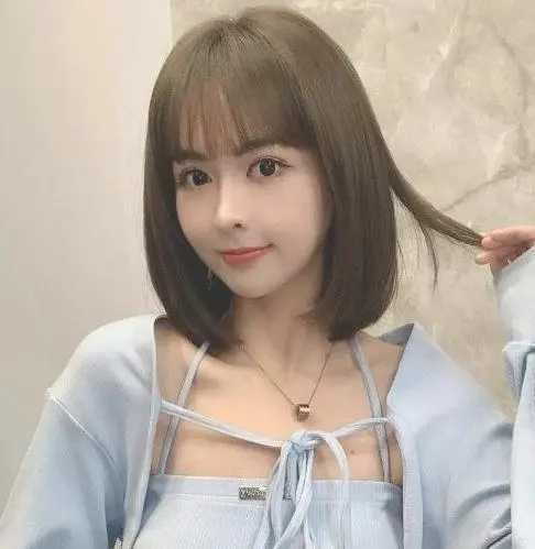 脸瘦长的女生适合什么发型?这几款发型绝对让你看起来仙气飘飘 脸瘦长的女生适合什么发型?这几款发型绝对让你看起来仙气飘飘