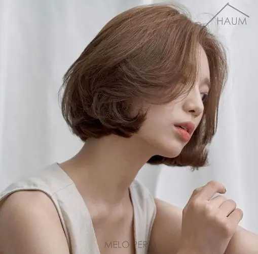 脸上没肉适合什么发型好看 脸上没肉适合什么发型好看