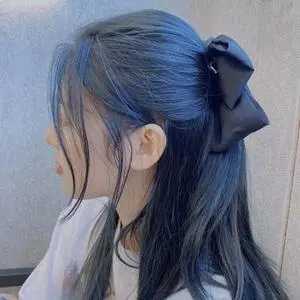 雾蓝色是什么颜色?显白还是显黑? 雾蓝色是什么颜色?显白还是显黑?