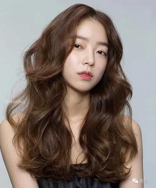 长脸型适合什么样的发型女？这几种发型超级美