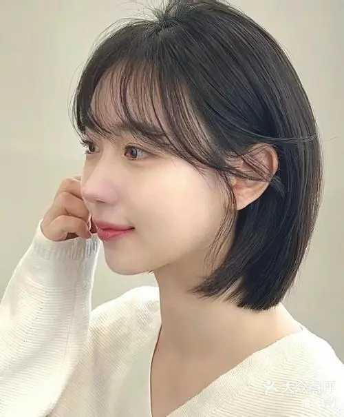 长脸型适合什么样的发型女？这几种发型超级美