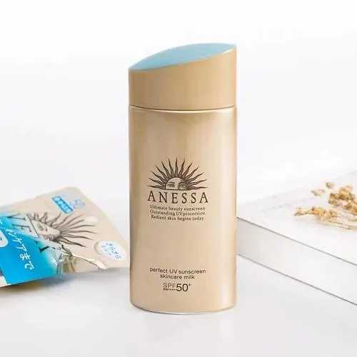 安耐晒和安热沙是一个牌子吗?是同一个产品吗? 安耐晒和安热沙是一个牌子吗?是同一个产品吗?