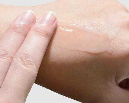 男生可以用女士乳液吗  男士乳液和女士乳液区别 