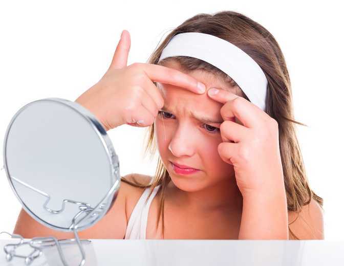 脸上毛孔里有白色的脏东西怎么办 简单又实用的护肤方法