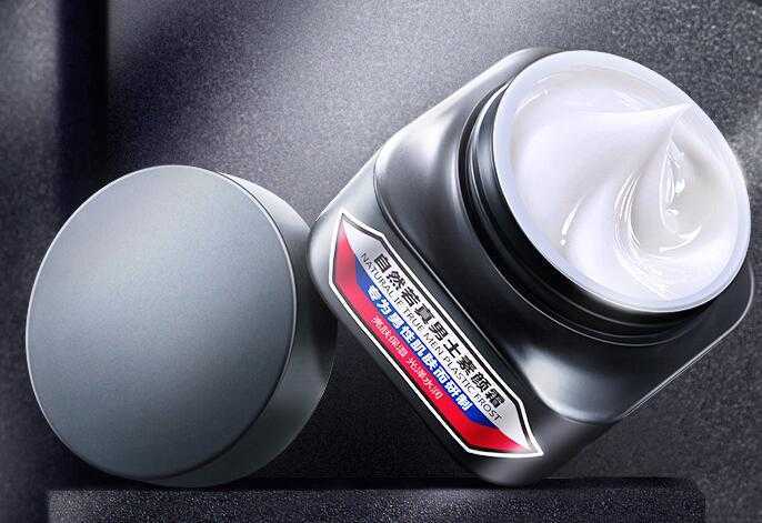 男生左颜右色素颜霜好用吗?素颜霜正确使用方法 男生左颜右色素颜霜好用吗?素颜霜正确使用方法