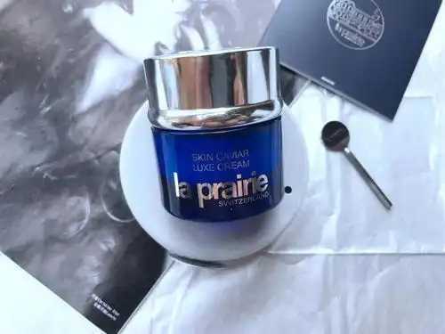 莱珀妮鱼子面霜搓泥吗？莱珀妮鱼子面霜清爽吗