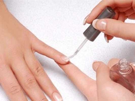 如何稀释指甲油?这三个方法可以试一试 如何稀释指甲油?这三个方法可以试一试