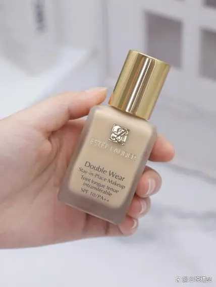 粉底液和隔离霜先用哪个 粉底液和隔离霜先用哪个