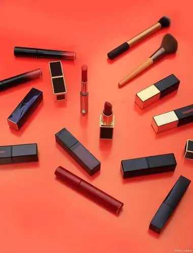 口红可以变成唇釉吗