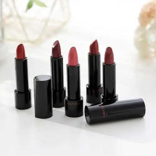 口红混合用可以吗 口红混合用可以吗