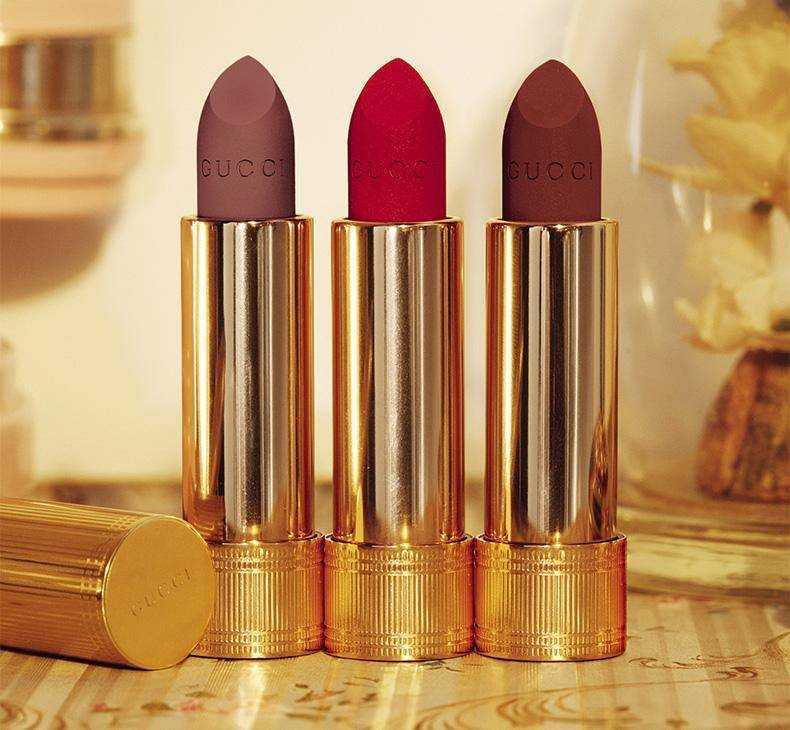 番茄色口红好看吗?番茄色口红是什么颜色 番茄色口红好看吗?番茄色口红是什么颜色