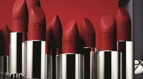 复古红口红适合什么年龄