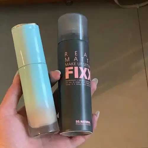 粉底和定妆喷雾可以混一起用吗 粉底和定妆喷雾可以混一起用吗