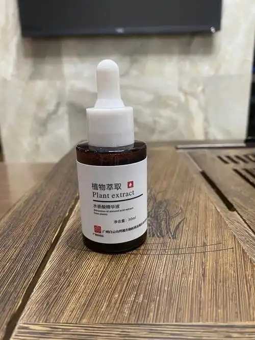 精华液可以早上和晚上都使用吗？