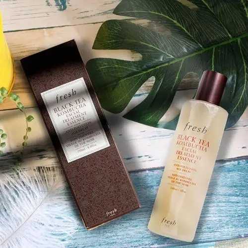 爽肤水和定妆水哪个先用