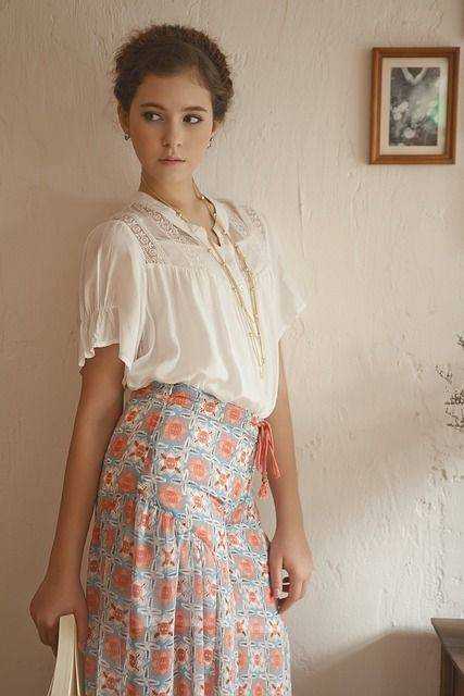 秋季如何穿搭更显气质?成熟女生首选高级简约风 秋季如何穿搭更显气质?成熟女生首选高级简约风