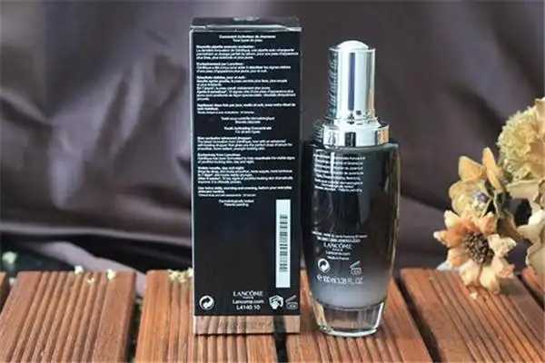 夏季和冬季使用的肌底液有何区别？肌底液适合什么季节用