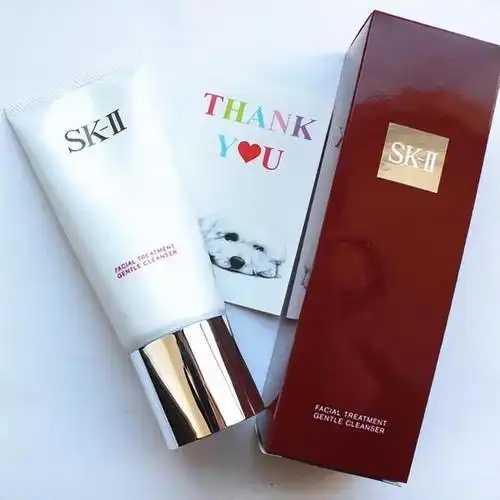 保湿洗面奶哪个好用