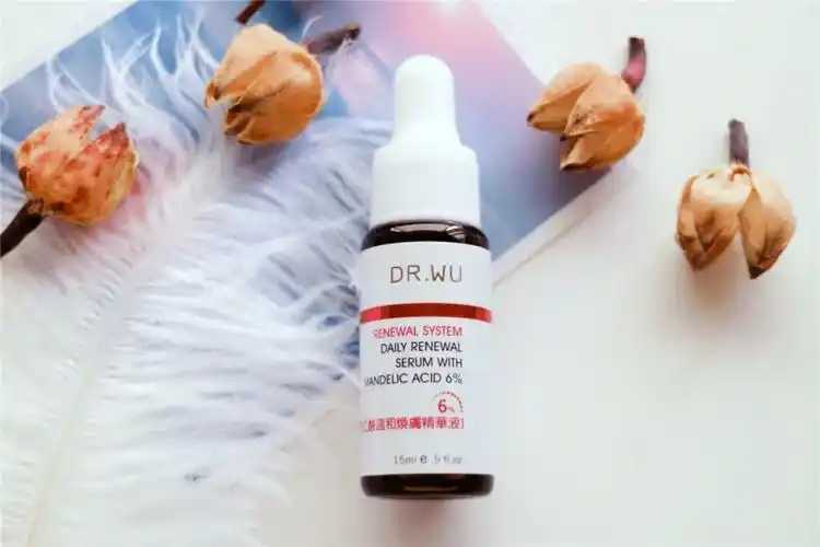 精华液可以晚上用吗 精华液可以晚上用吗