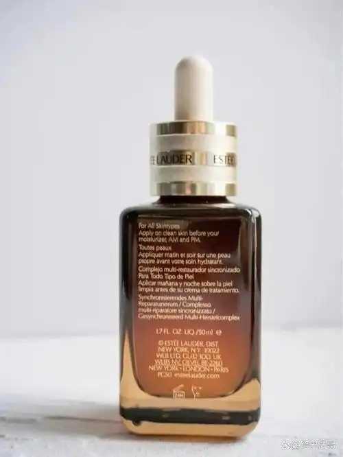 雅诗兰黛小棕瓶密集修护眼精华怎么用