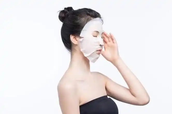 敷面膜的需要敷多久？一天中什么时候敷面膜最好