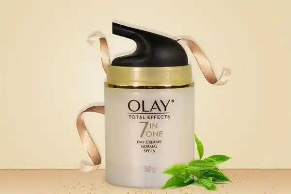 玉兰油多效修护霜适合油皮吗 玉兰油多效修护霜适合油皮吗